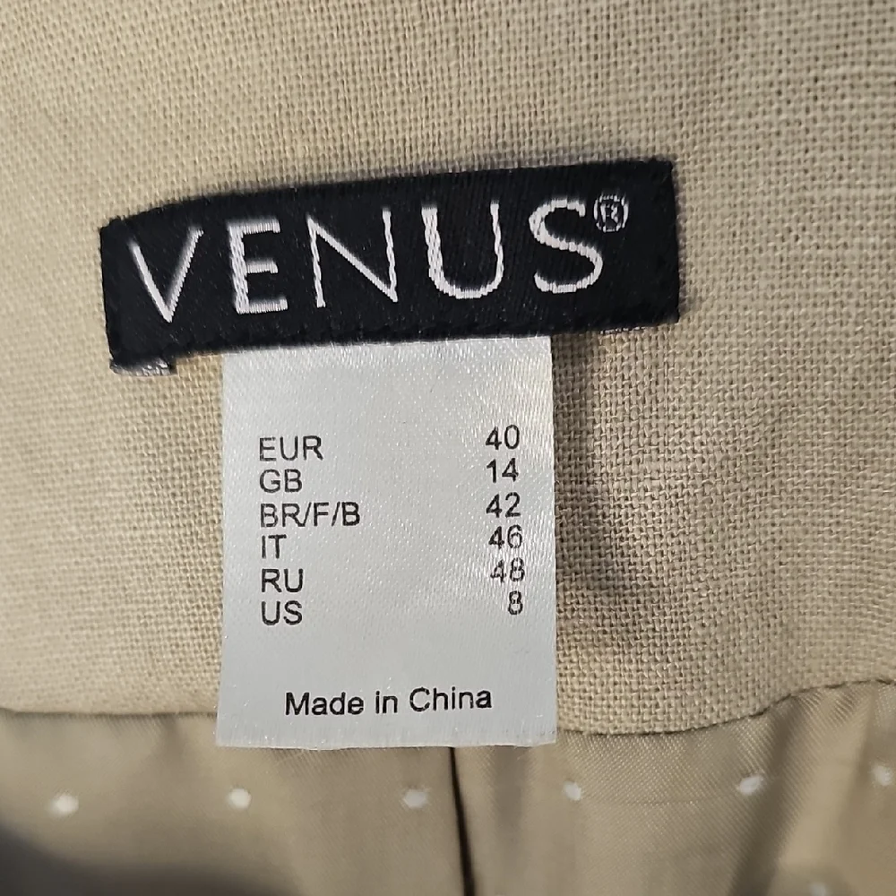 VENUS Women's Beige Blazer with‎ Cream Accents